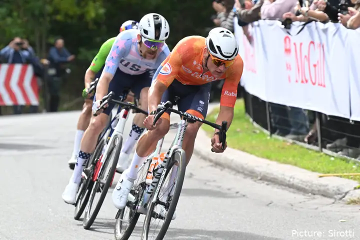 Mathieu van der Poel in action at the 2026 Montreal World Championships