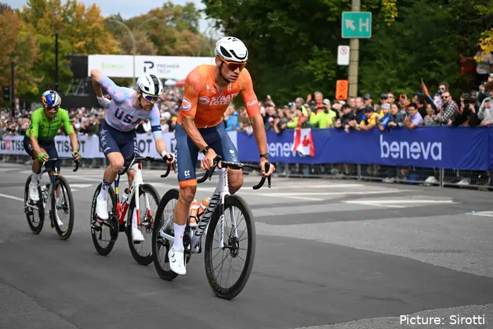 Mathieu van der Poel in action at the 2026 Montreal World Championships