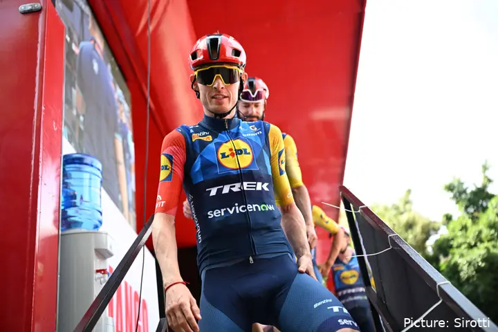 Mattias Skjelmose at the 2026 Vuelta a Espana