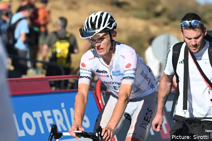 Oscar Onley crosses the line on Stage 20 of the 2026 Vuelta a Espana