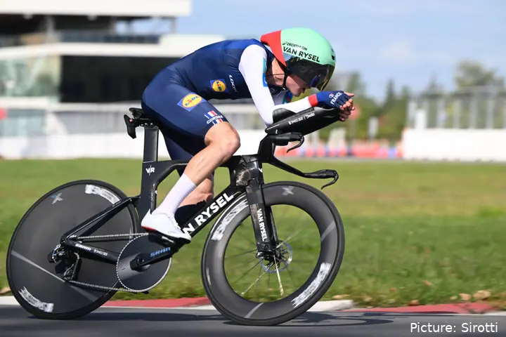 Paul Seixas in action at the 2026 Time Trial World Championships