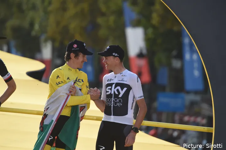 Geraint Thomas (L) und Chris Froome (R) haben unter der Leitung von Dave Brailsford beim Team Sky beide Grand Tour-Erfolge errungen