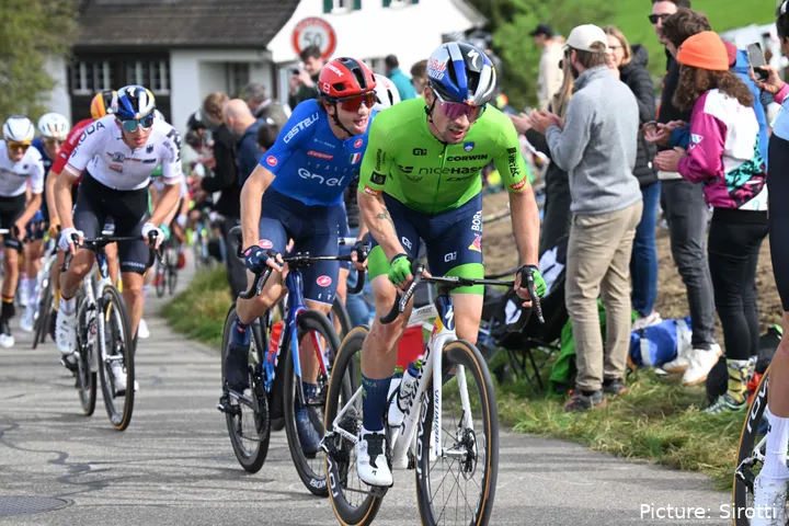 Primoz Roglic im Angriff bei den Weltmeisterschaften 2024 in Zürich