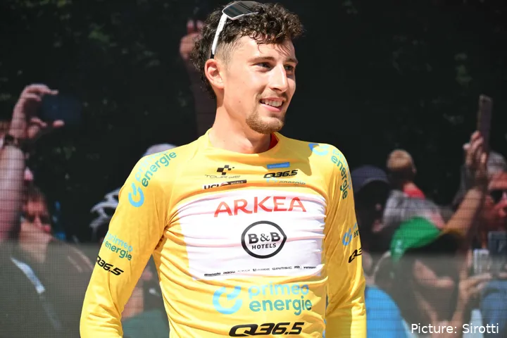 Vauquelin führt die Tour de Suisse 2025 an. @Sirotti