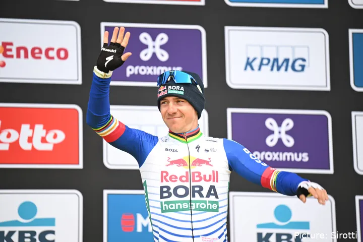 Remco Evenepoel bei der Flandern-Rundfahrt 2026