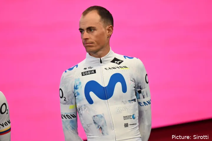 Enric Mas attackierte auf der 11. Etappe des Giro d’Italia mehrfach, musste sich im Sprint aber Jhonatan Narváez geschlagen geben