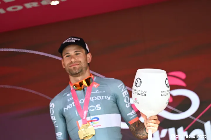 Filippo Ganna gewinnt das Zeitfahren der 10. Etappe