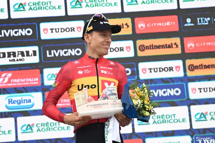 Tobias Johannessen auf dem Schluss­podium von Milano–Torino 2026