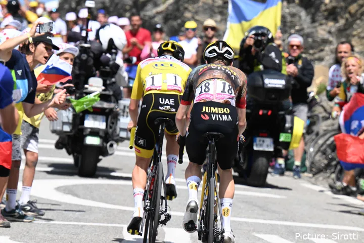 Pogacar und Vingegaard im Duell bei der Tour de France