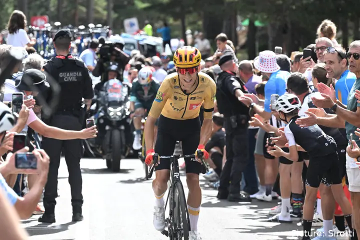 Tobias Johannessen in Aktion auf Etappe 7 der Vuelta a España 2026