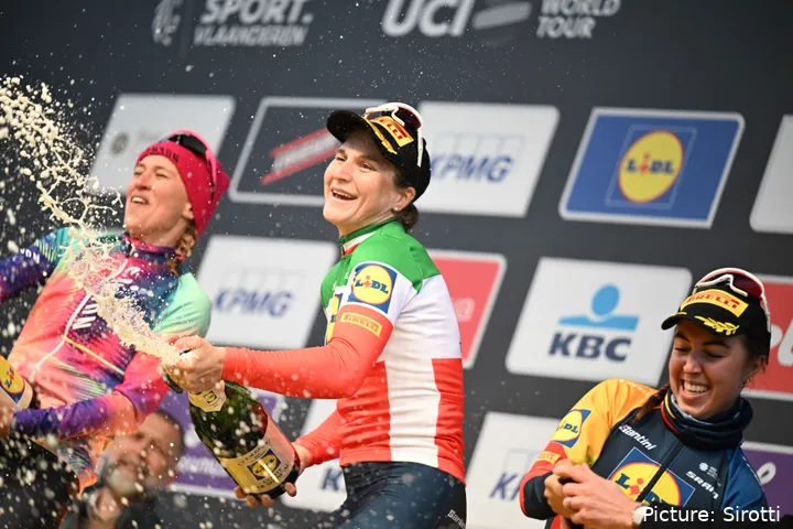 Elisa Longo Borghini wint de Ronde van Vlaanderen