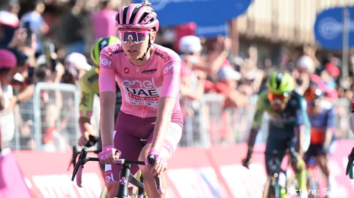 Tadej Pogacar looks confident in Giro D'Italia 2024