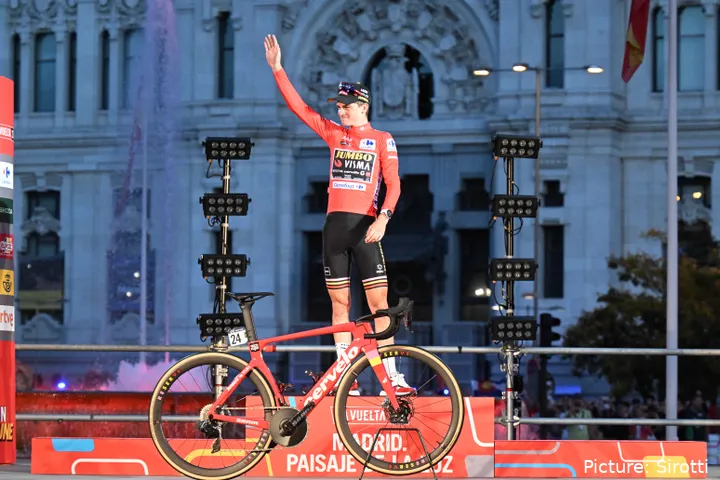 Kuss won de rode trui tijdens de Vuelta a Espana in 2023