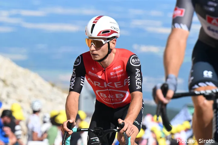 Clément Venturini op de klim van de Mont Ventoux in de Tour de France 2025. @Sirotti