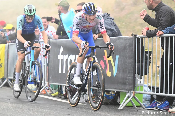 Florian Lipowitz was in 2025 een echte revelatie en zijn Tour de France-podium was de kers op de taart. @Sirotti