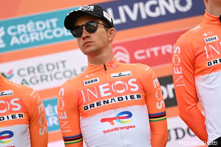 Michal Kwiatkowski bij de teampresentatie van Milaan-Sanremo 2026
