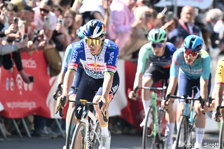 Remco Evenepoel in de 2026-editie van Luik-Bastenaken-Luik