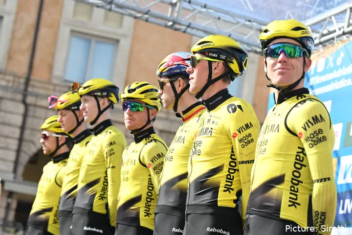 Team Visma | Lease a Bike tijdens Tirreno-Adriatico 2026