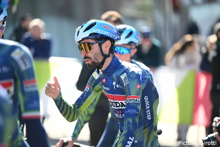 Valentin Paret-Peintre voor La Flèche Wallonne 2026