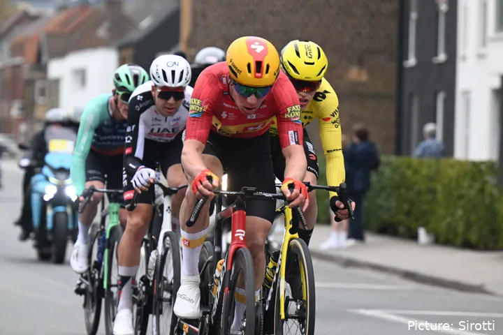 Jonas Abrahamsen tijdens de E3 Saxo Classic 2026