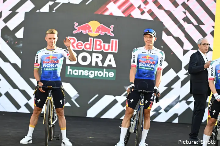 Florian Lipowitz en Remco Evenepoel samen in de Tour de France 2026