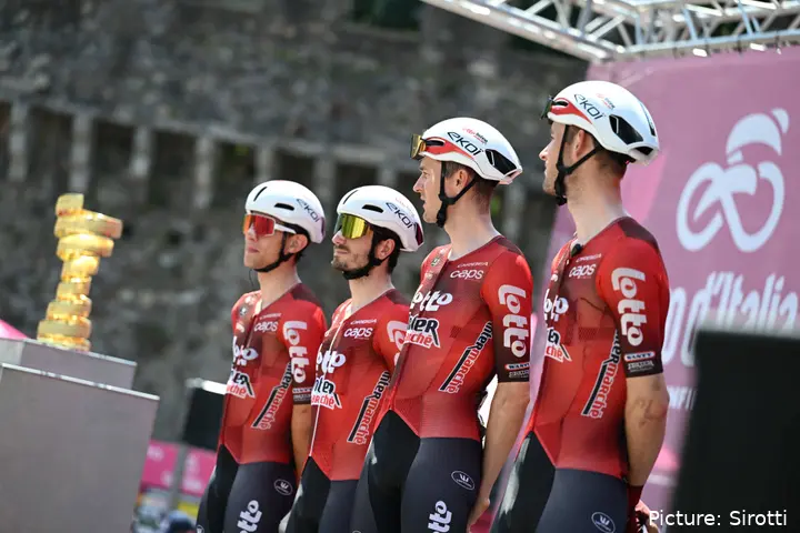 Lotto-Intermarché in de Giro d'Italia 2026