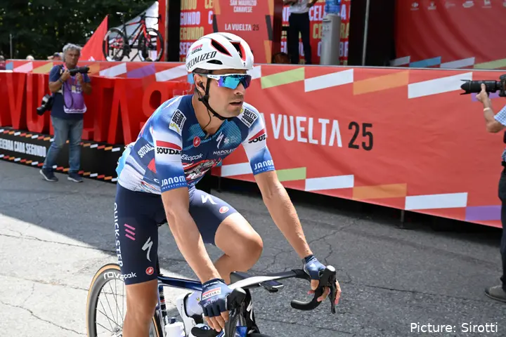 Mikel Landa in actie in La Vuelta 2025
