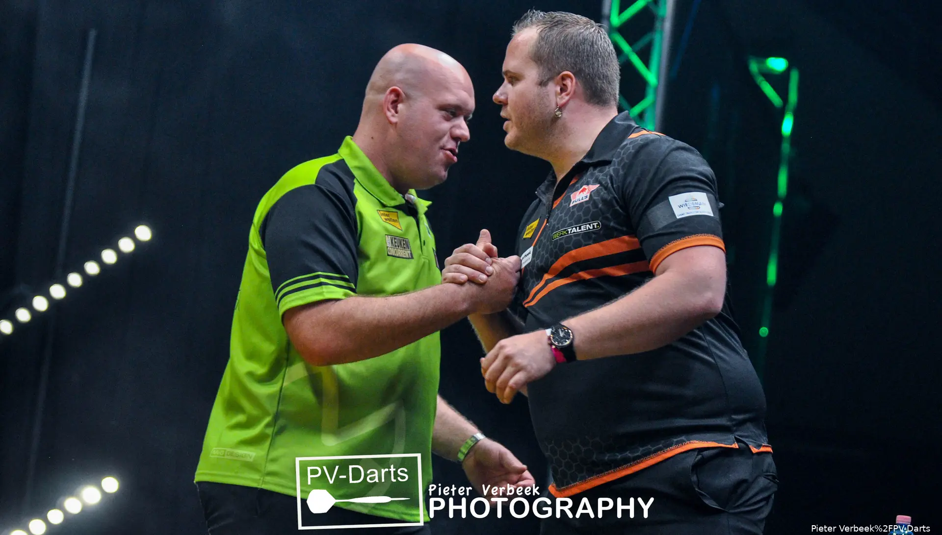 Dirk van Duijvenbode  Michael van Gerwen QF EDO22 1