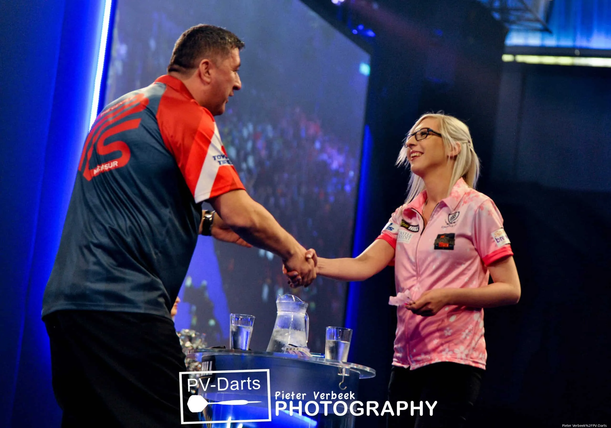 Fallon Sherrock Mensur Suljovic