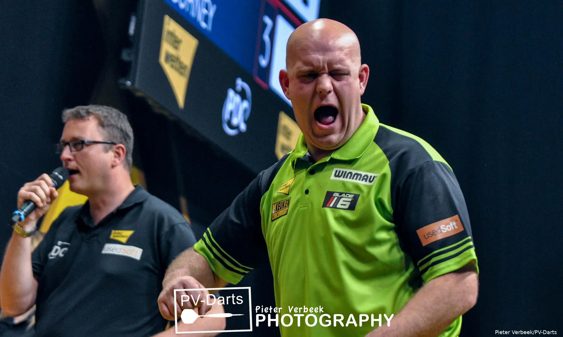 Michael van Gerwen R2 EDO22 8