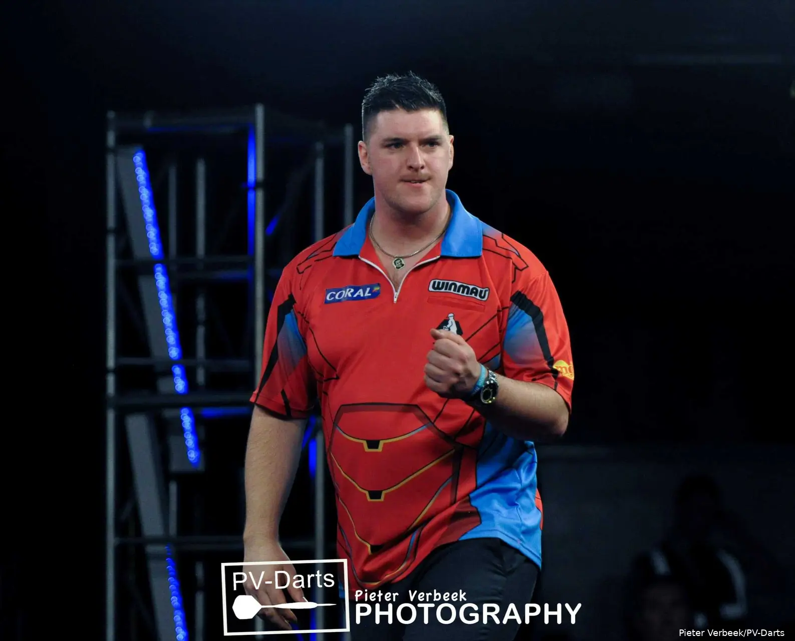 Daryl Gurney 18