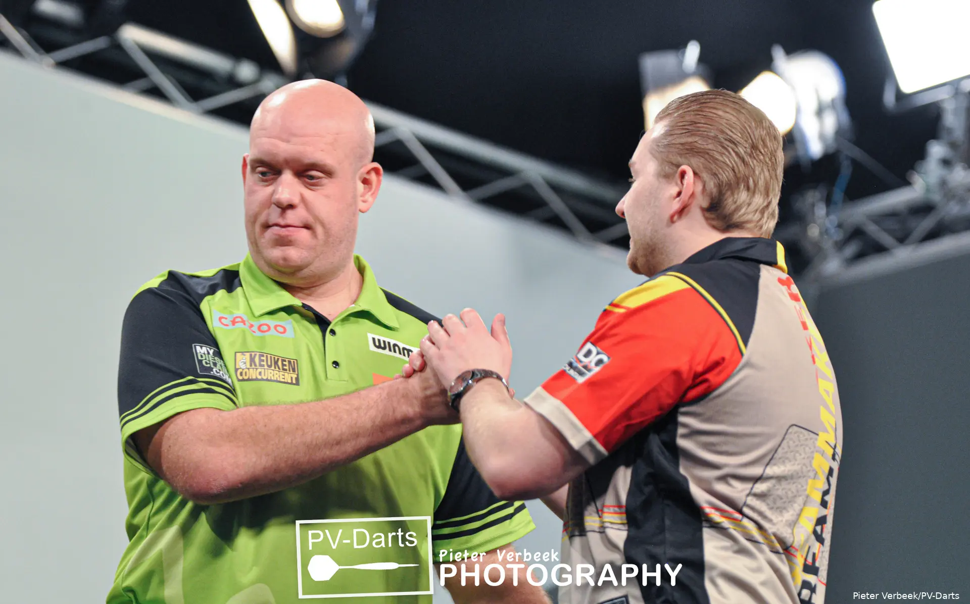 michael van gerwen dimitri van den bergh