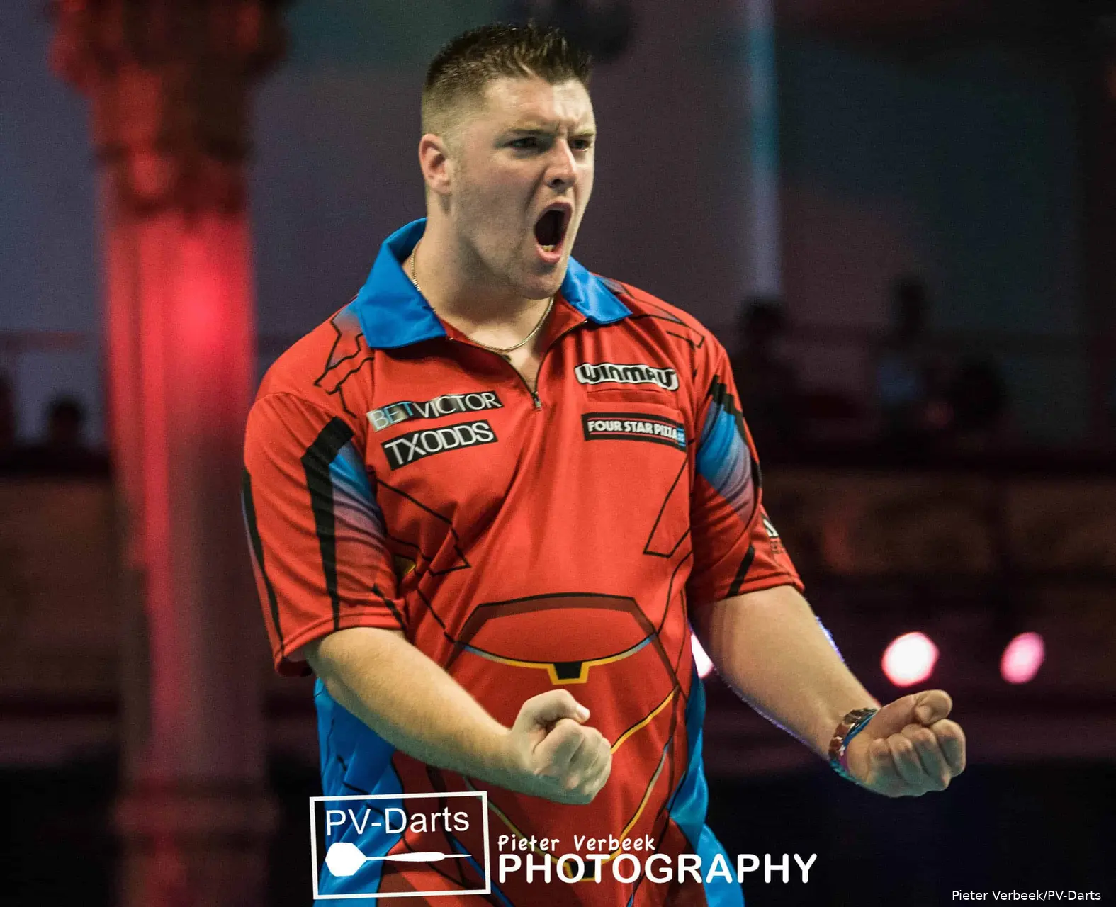 Daryl Gurney R1 WMP18