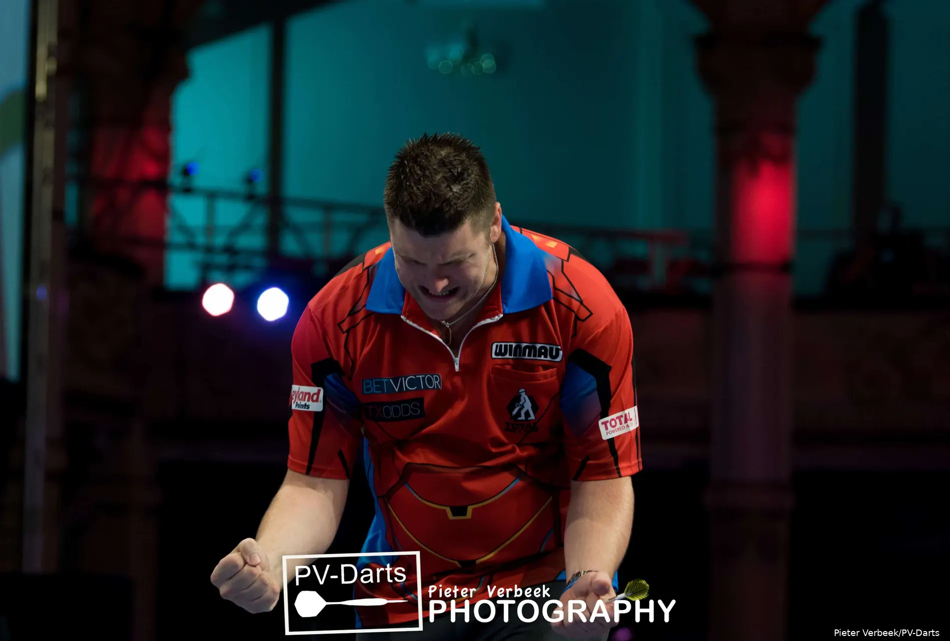 Daryl Gurney WMP17 4