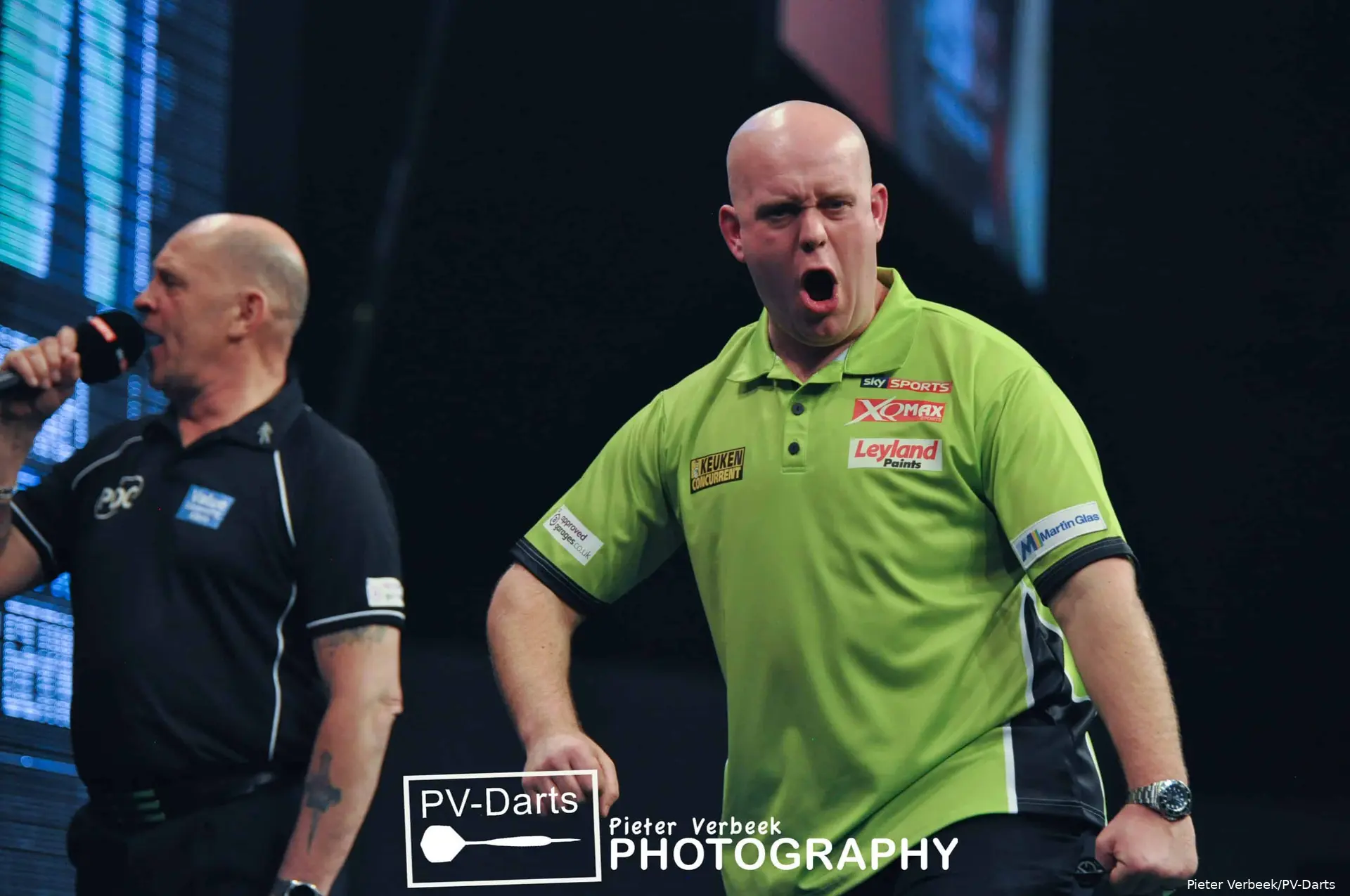 Michael van Gerwen 86