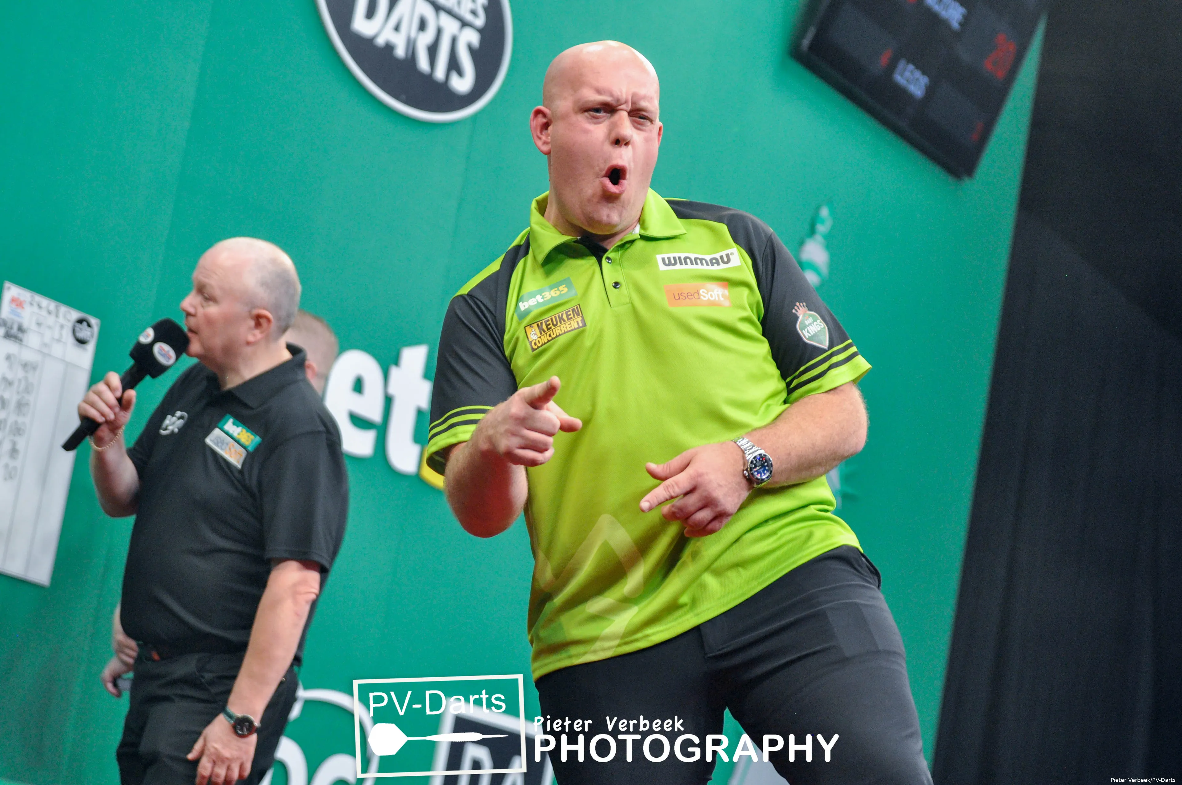 Michael van Gerwen R1 US Darts Masters 1
