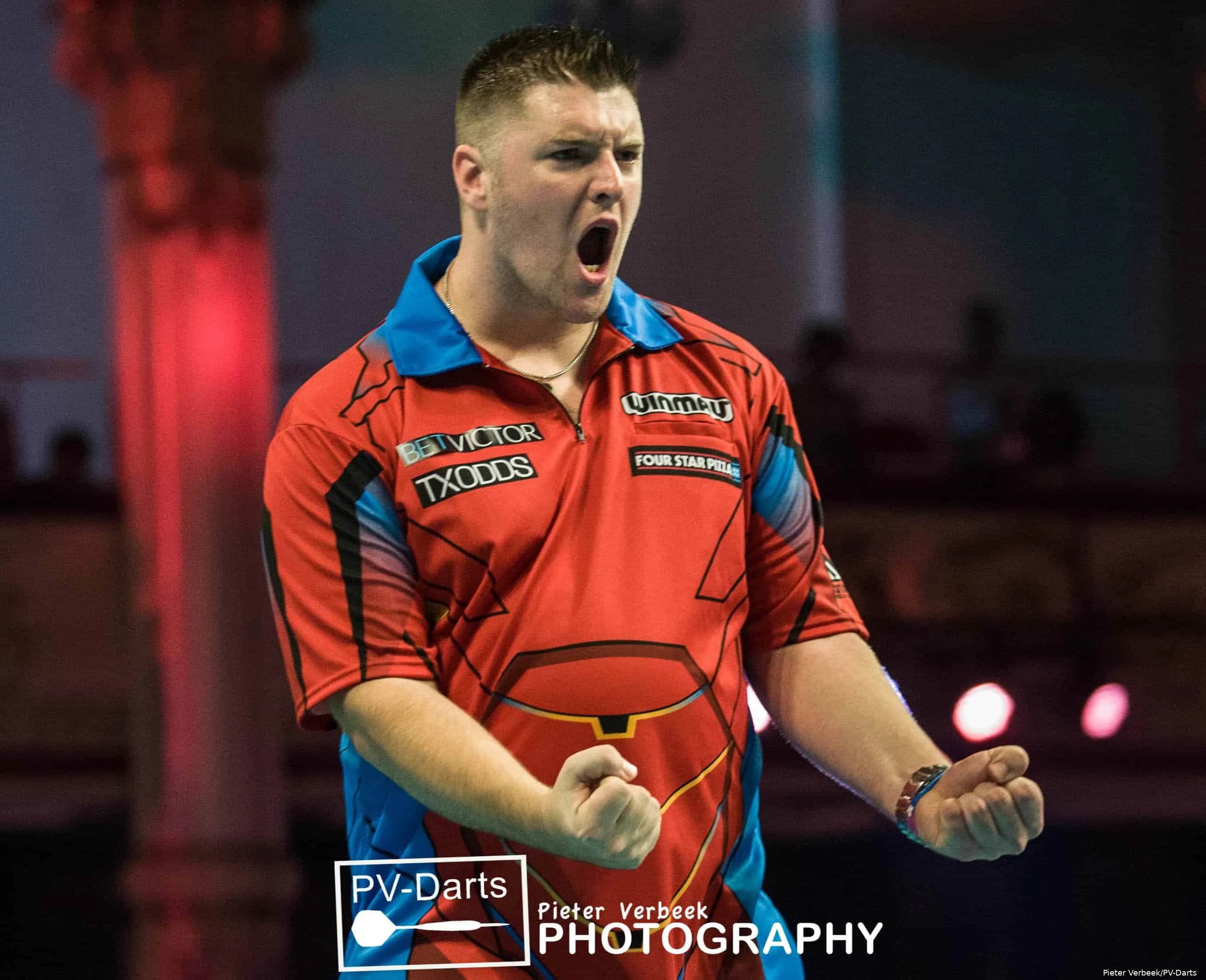 Daryl Gurney R1 WMP18