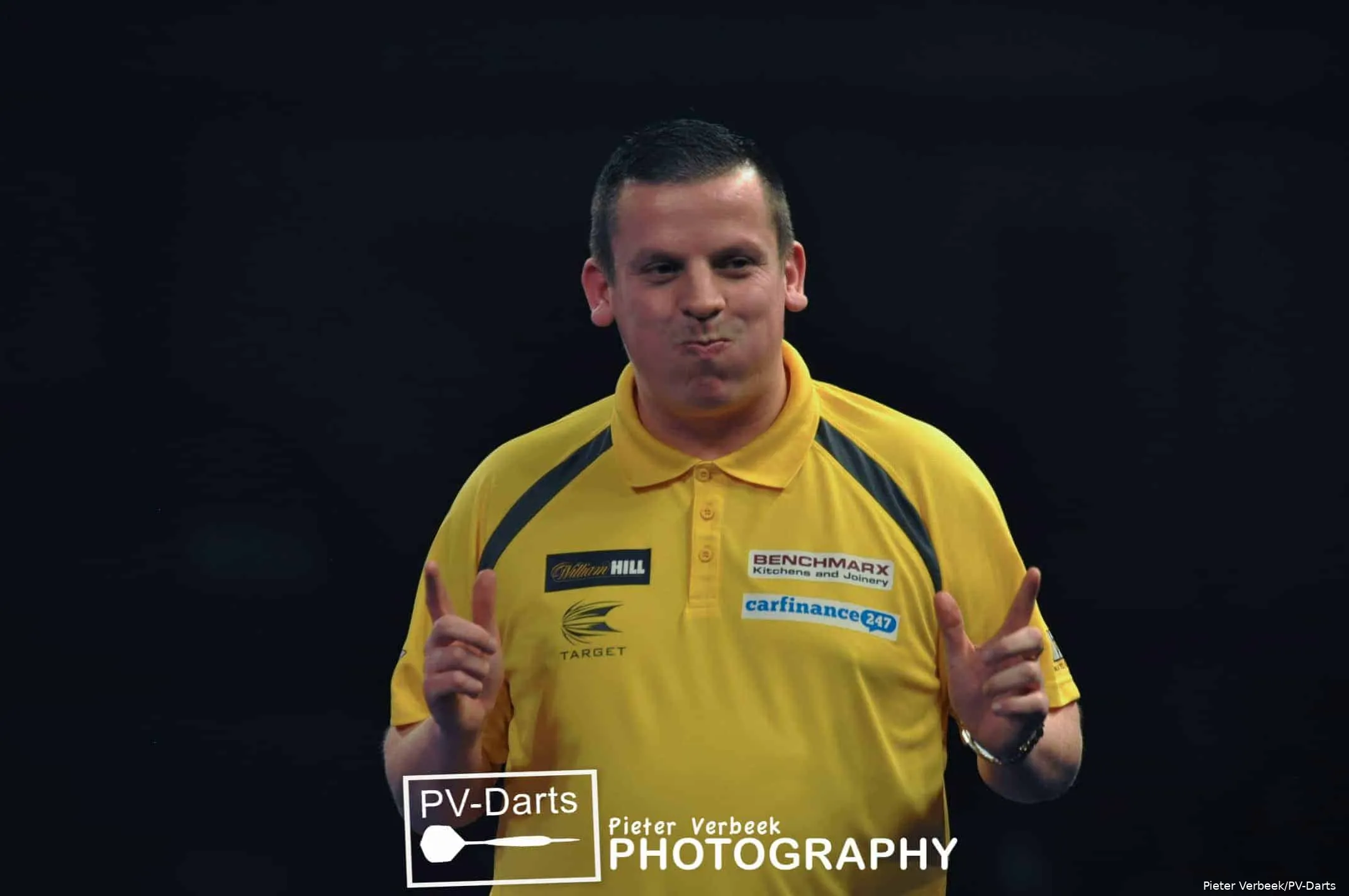 Dave Chisnall 17