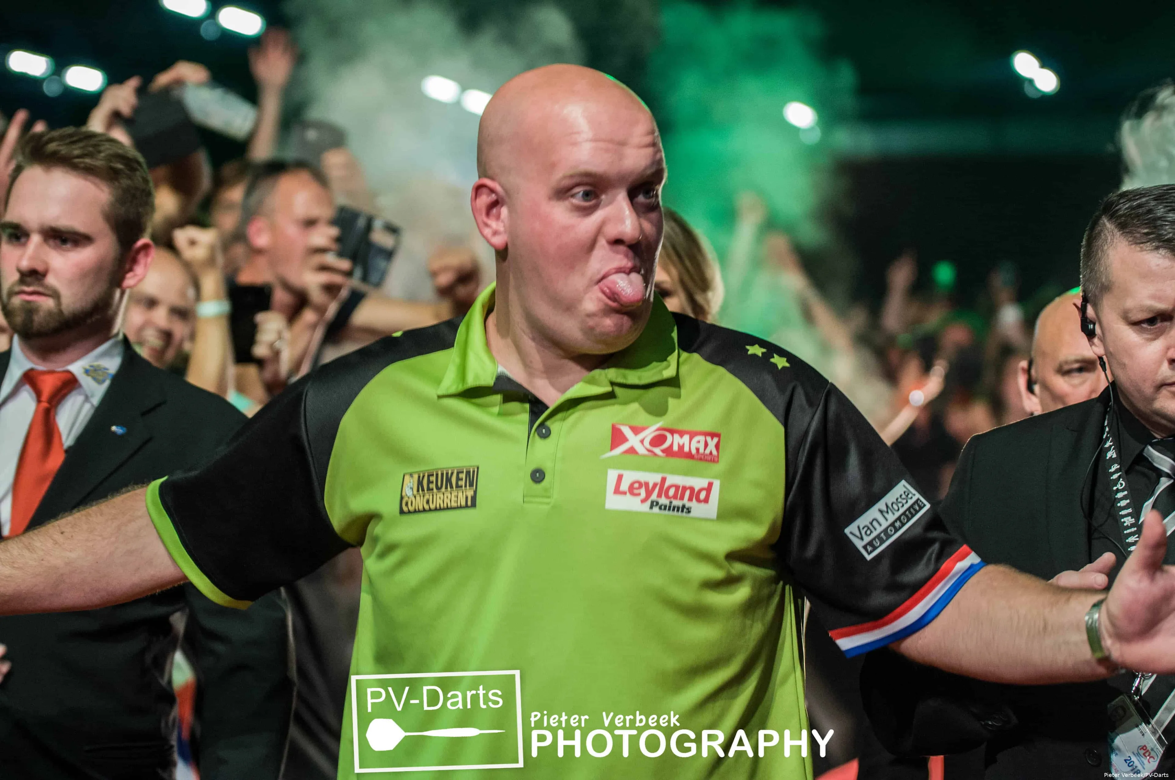 Michael van Gerwen tweede ronde DDM18 1