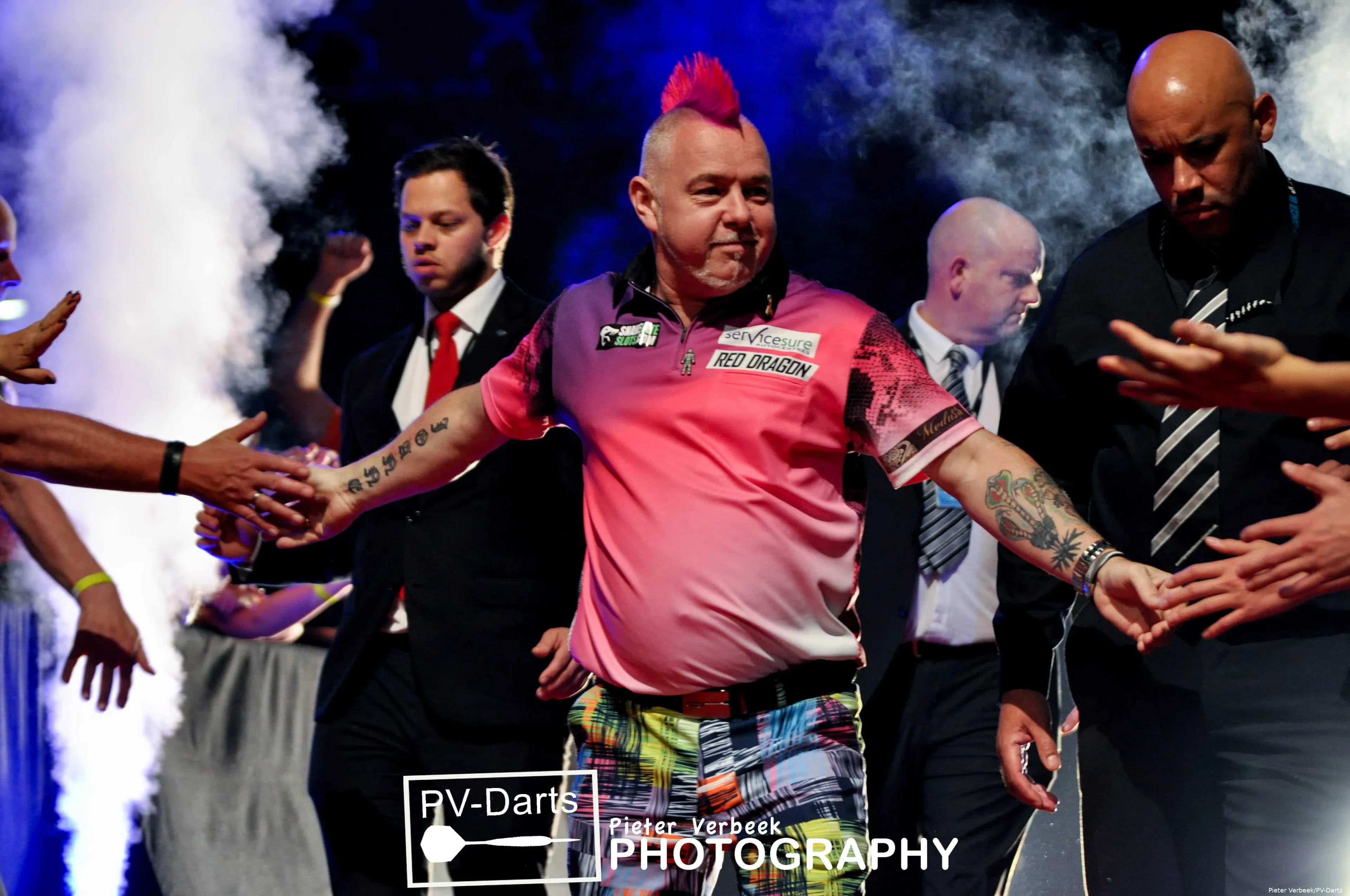 Peter Wright DDM19 R2 1