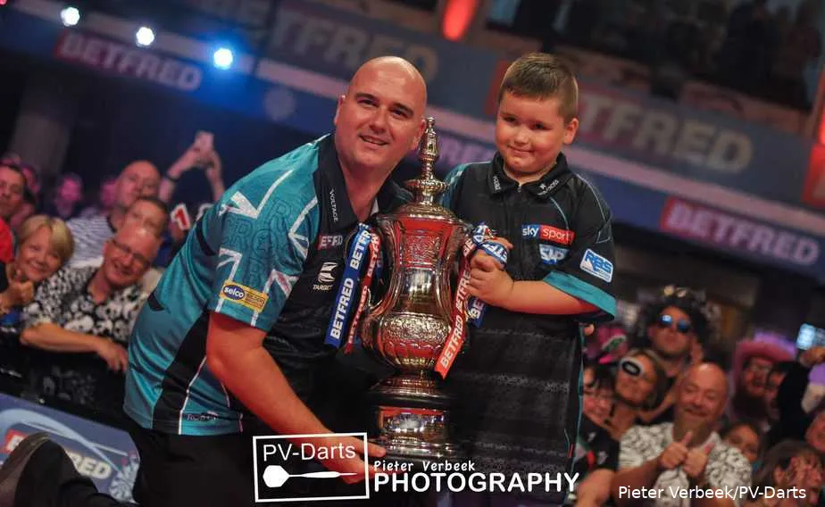 Rob Cross WMP19 Winner 11 scaled