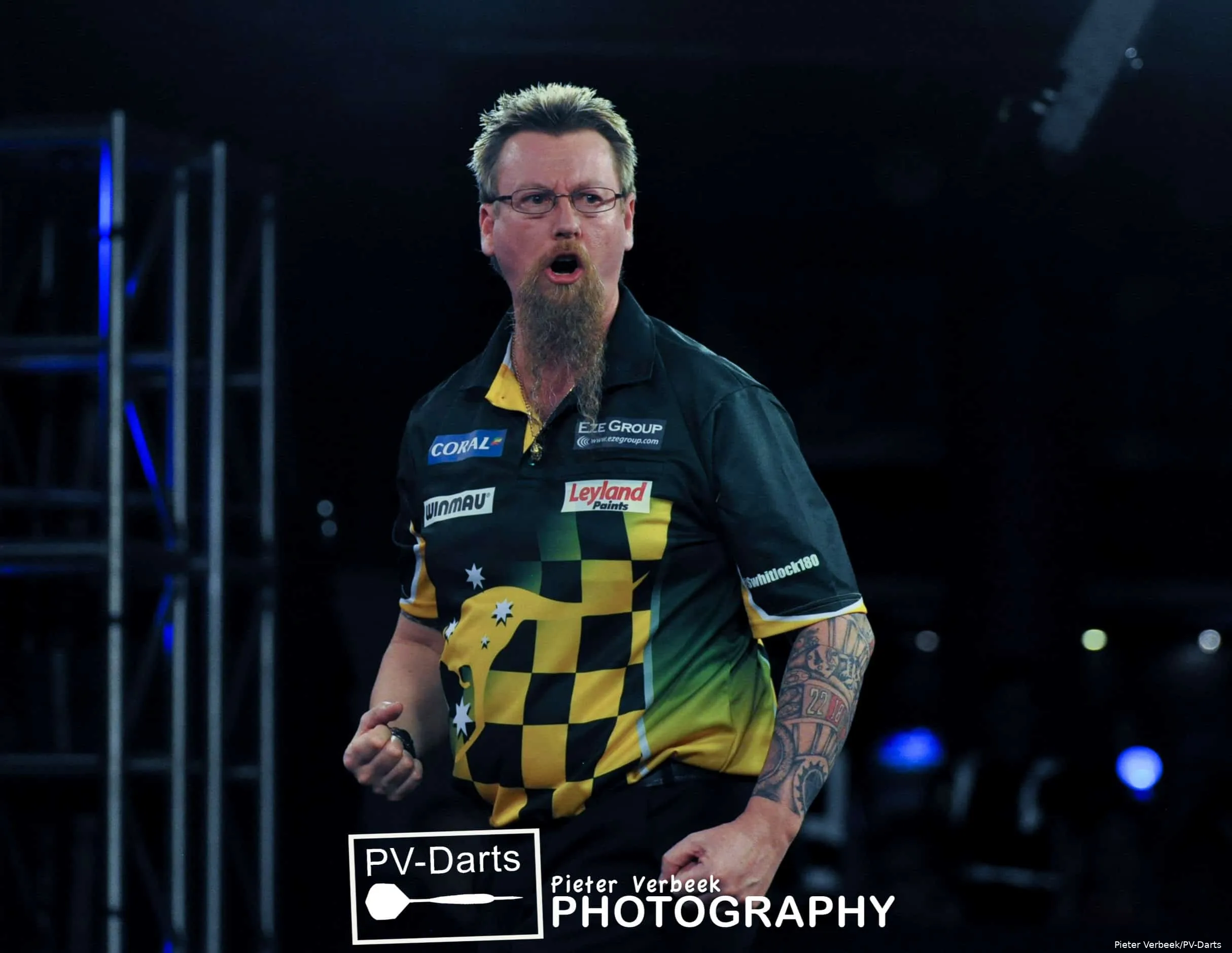 Simon Whitlock 9