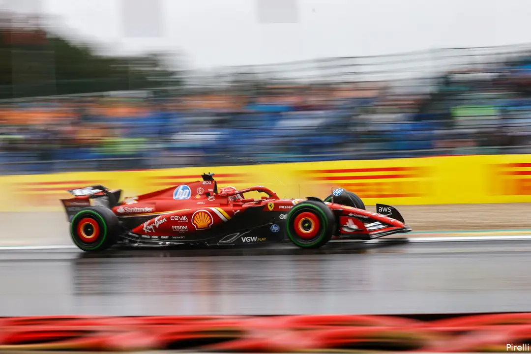 Leclerc zette zijn nieuwe set aan het einde van Q3 in en versloeg de Mercedessen.