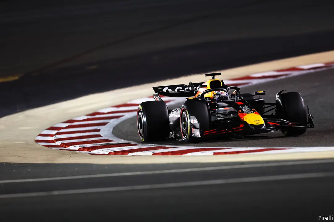 pirelli max verstappen red bull racing testdag 3 bahrein 2025 2