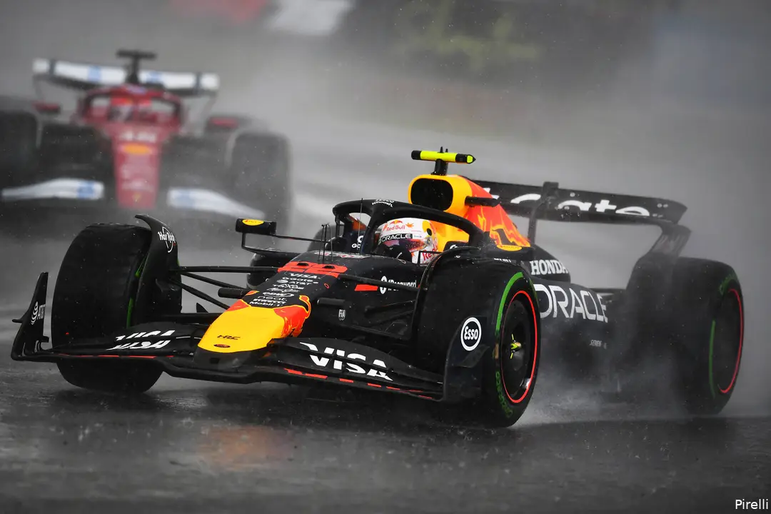 yuki tsunoda red bull racing 2025 silverstone groot brittannie zondag race pirelli