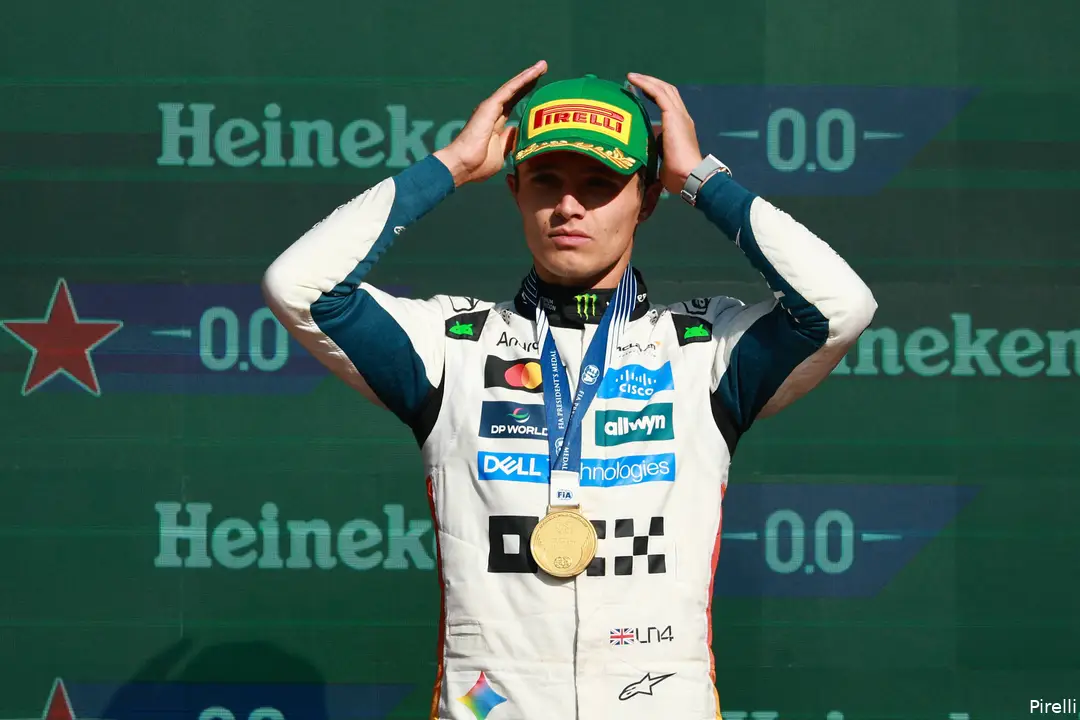 lando-norris-mclaren-mexico-zondag-2025