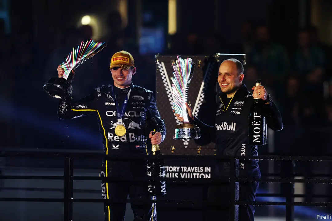 max-verstappen-red-bull-racing-win-gianpiero-lambiase-25-saturday-lasvegas-2025