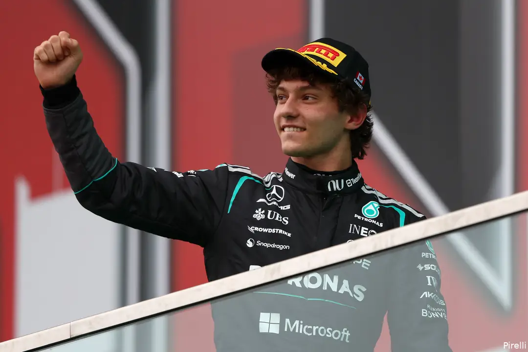 podium-kimi-antonelli-mercedes-2026-zondag-race-canada