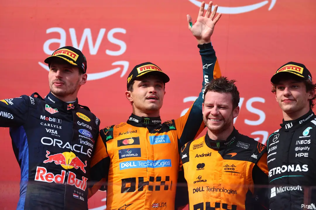 lando-norris-mclaren-gp-hongarije-2026-zondag-pirelli-podium-andrea-kimi-antonelli-max-verstappen