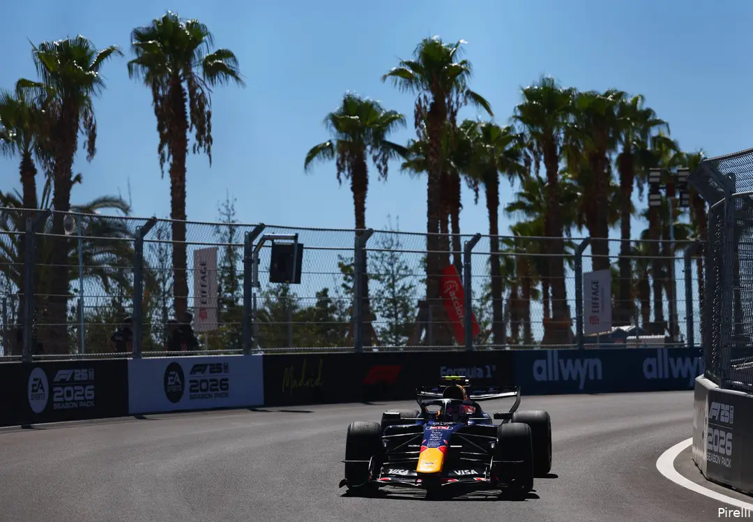 spanje-madring-liam-lawson-red-bull-racing-rb22-7-friday-madrid-2026
